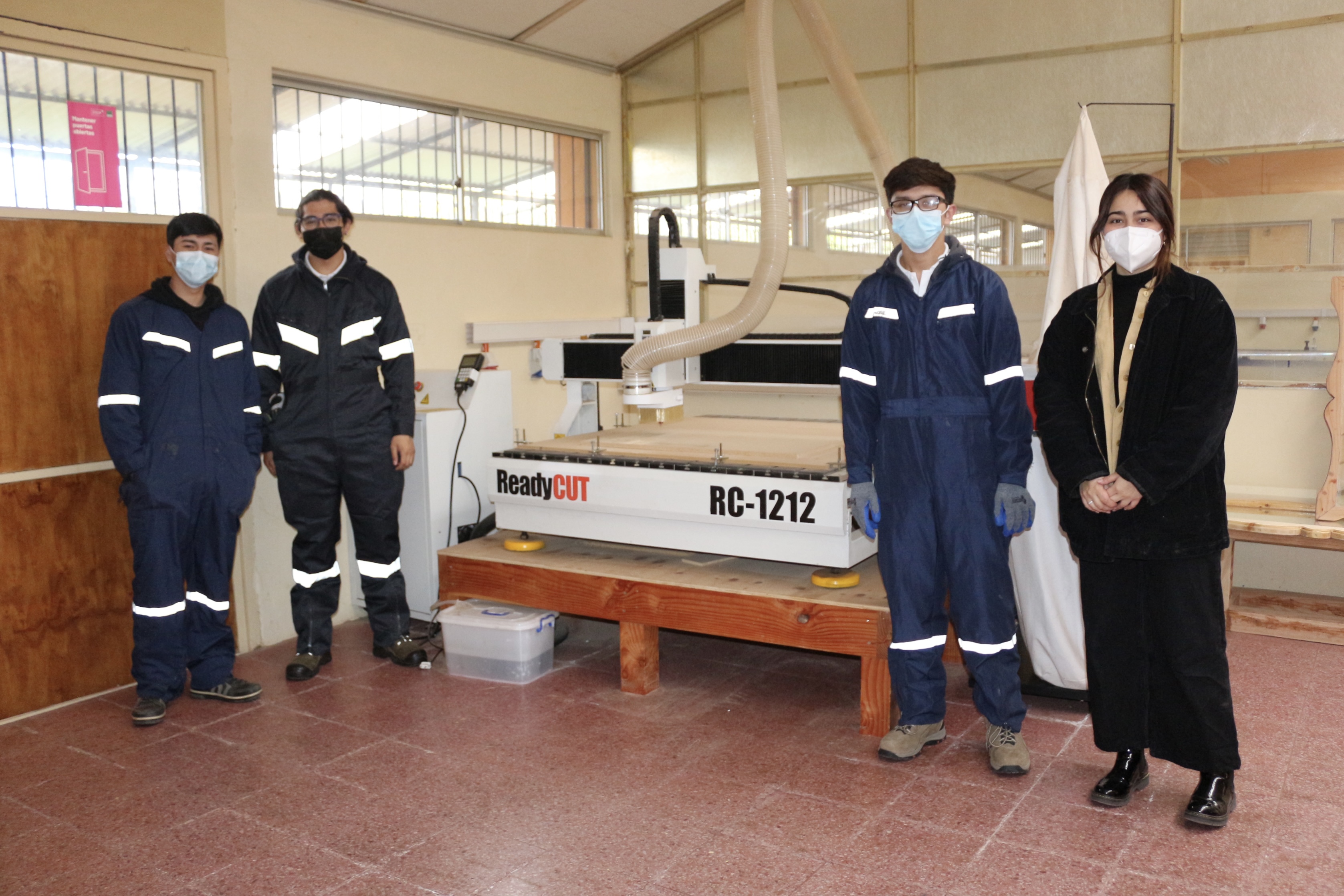 CAPACITACIÓN PARA USO Y MANTENCIÓN DE MÁQUINA CORTADORA ROUTER CNC